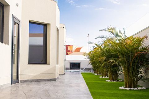 Villa a Torviscas, Tenerife, Torviscas - € 2.000.000 | Ref: CHA0056 - foto 21