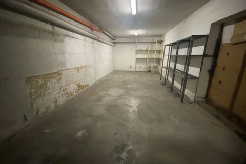Garage i Como, Como, Como - € 69.000 | Ref: 193 - foto 3