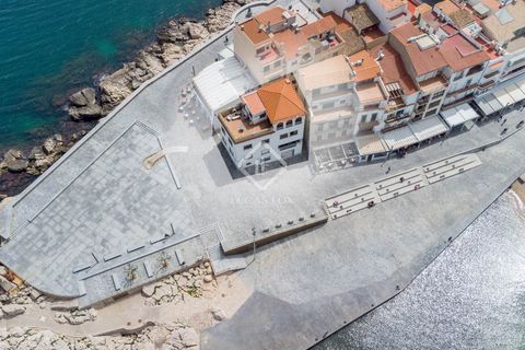Villa a L'Escala, Gerona, L'Escala - € 3.200.000 | Ref: CBR33443 - foto 3