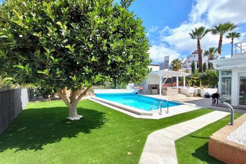 Villa i San Eugenio, Tenerife, San Eugenio - € 1.250.000 | Ref: CHA0057 - foto 1