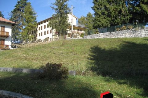 Helårsgrund i Tonezza del Cimone, Vicenza, Tonezza del Cimone - € 75.000 | Ref: A013 - foto 1