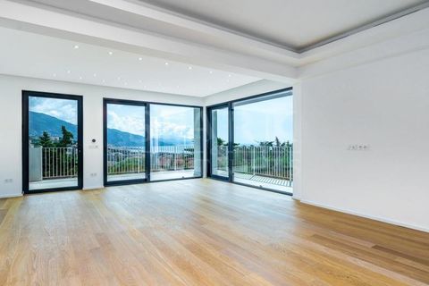 Villa a Roquebrune-Cap-Martin, Alpes-Maritimes, Roquebrune-Cap-Martin - € 3.700.000 | Ref: bus - foto 5