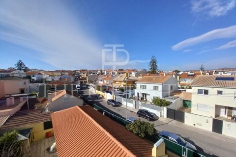 Villa i Carcavelos, Lisbon, Carcavelos - € 575.000 | Ref: GFC*231 - foto 17
