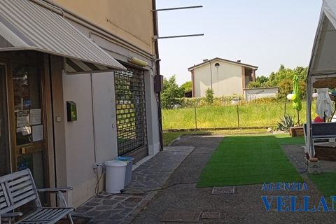 Erhvervsejendom i Carpi, Modena, Carpi - € 70.000 | Ref: DHA-817 - foto 2