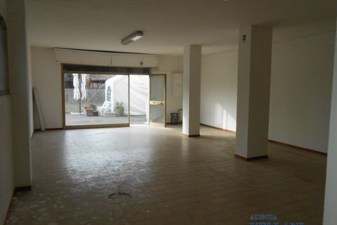 Erhvervsejendom i Carpi, Modena, Carpi - € 60.000 | Ref: DMD-816 - foto 5