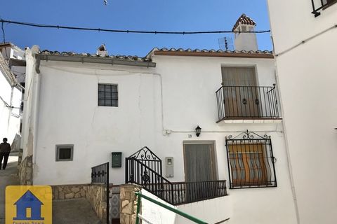 дом в деревне в Castril De La Pena, Granada - фотография 2