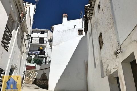 дом в деревне в Castril De La Pena, Granada - фотография 5