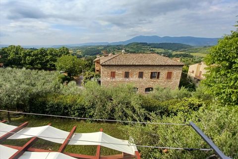 Villa i Chiusi, Siena, Chiusi - € 160.000 | Ref: VL159 - foto 2