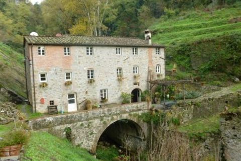 Villa i Capannori, Lucca, Capannori - € 875.000 | Ref: v2313lv-x - foto 1