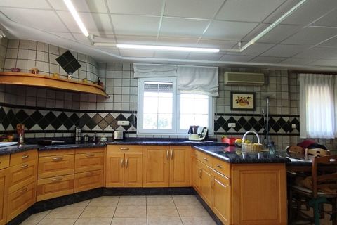 Villa i Ontinyent, Valencia, Ontinyent - € 550.000 | Ref: 2846 - foto 13