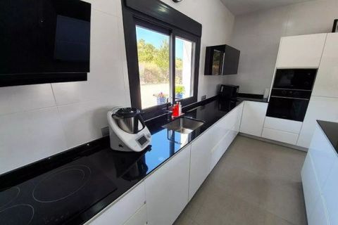 Villa i Pinoso, Alicante, Pinoso - € 385.000 | Ref: 9100 - foto 8