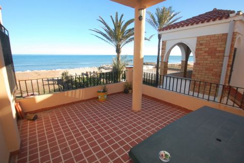 Villa a Denia, Alicante, Denia - € 610.000 | Ref: xf3299 - foto 2
