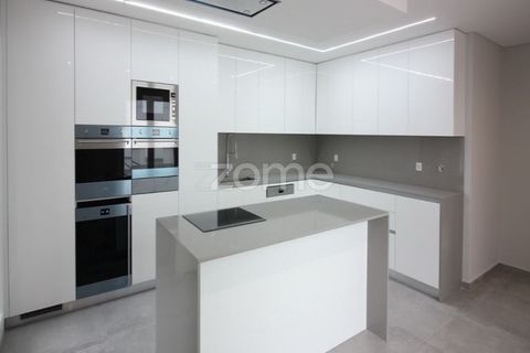 Lejlighed i Carcavelos, Lisbon, Carcavelos - € 1.518.000 | Ref: ZMPT550959 - foto 8