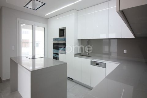 Lejlighed i Carcavelos, Lisbon, Carcavelos - € 1.518.000 | Ref: ZMPT550959 - foto 9