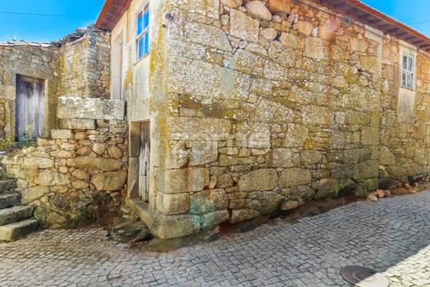 Villa a Armamar, Viseu, Armamar - € 95.000 | Ref: ZMPT551149 - foto 12