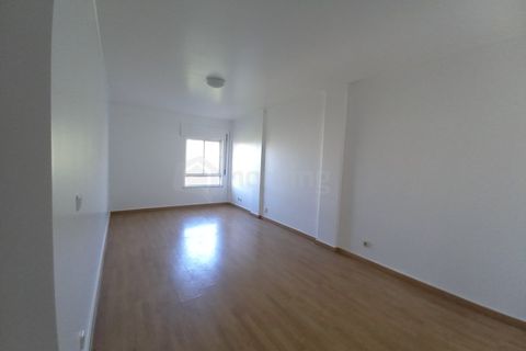 Lejlighed i Amadora, Lisbon, Amadora - € 220.000 | Ref: APA_1247 - foto 3