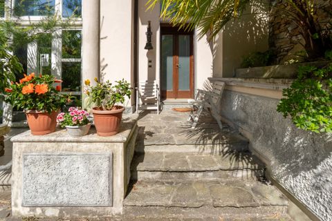 Villa i Luino, Varese, Luino - € 2.950.000 | Ref: T9102 - foto 27