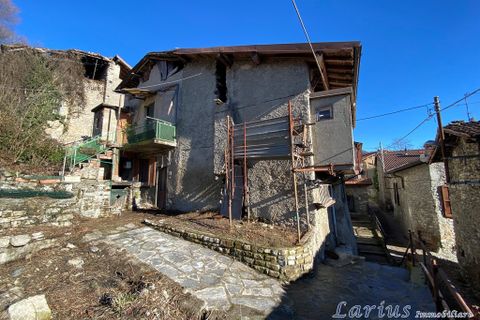 Villa a Asso, Como, Asso - € 30.000 | Ref: Ass3848 - foto 2