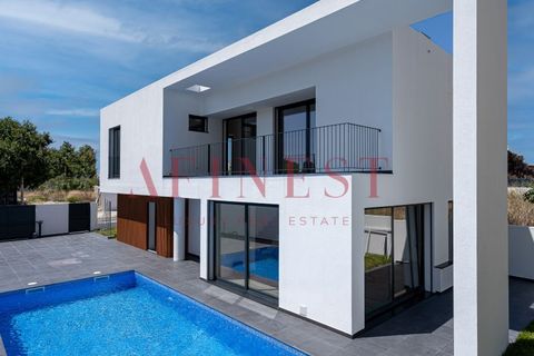 Villa i Carcavelos, Lisbon, Carcavelos - € 1.130.000 | Ref: C1707/22 - foto 2