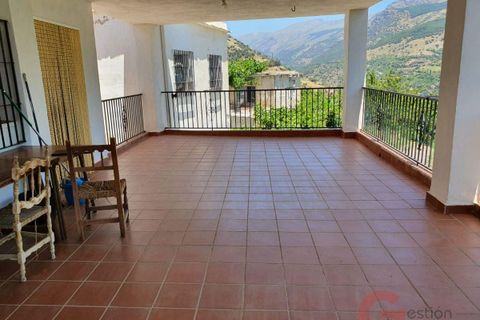 Finca i Busquistar, Granada, Busquistar - € 490.000 | Ref: J600 - foto 1