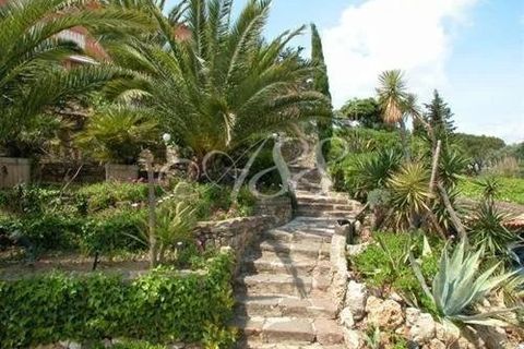 Villa i Sainte-Maxime, Var, Sainte-Maxime - € 4.800.000 | Ref: 3988811 - foto 14