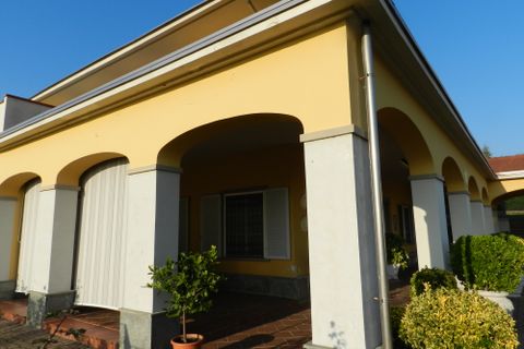 Villa i Govone, Cuneo, Govone - € 620.000 | Ref: 221 - foto 8