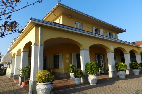 Villa i Govone, Cuneo, Govone - € 620.000 | Ref: 221 - foto 7