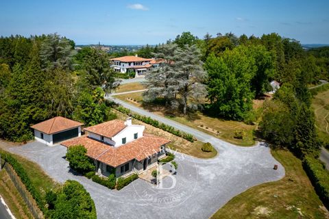 Villa a Villefranque, Pyrenees-Atlantiques, Villefranque - € 3.950.000 | Ref: M1101 - foto 7