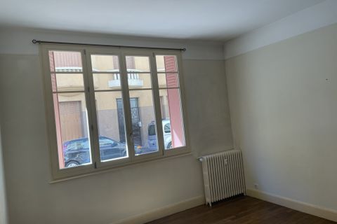 Lejlighed i Vichy, Allier, Vichy - € 98.000 | Ref: 1157 - foto 2