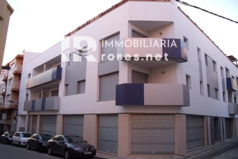 Erhvervsejendom i Roses, Gerona, Roses - € 300.000 | Ref: 2111 - foto 1
