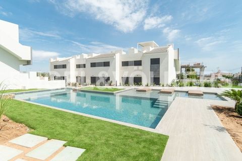 Lejlighed i Torrevieja, Alicante, Torrevieja - € 330.000 | Ref: w-02hm25 - foto 1