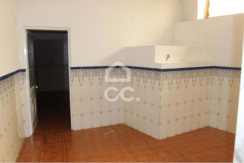 Villa i Coimbra, Coimbra, Coimbra - € 230.000 | Ref: 385/M/00373 - foto 3