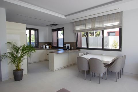 Villa i Puerto Banus, Malaga, Puerto Banus - € 2.950.000 | Ref: R3430708 - foto 3