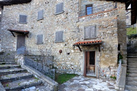 Villa a Molazzana, Lucca, Molazzana - € 800.000 | Ref: v3270mf-x - foto 7