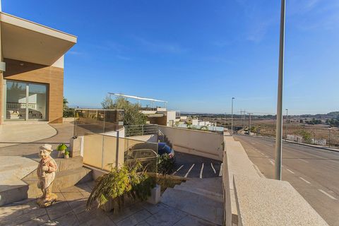 Villa i Orihuela, Alicante, Orihuela - € 565.000 | Ref: ARE-2750 - foto 9