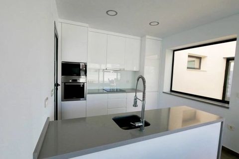 Villa a Torrevieja, Alicante, Torrevieja - € 459.000 | Ref: 8357 - foto 2