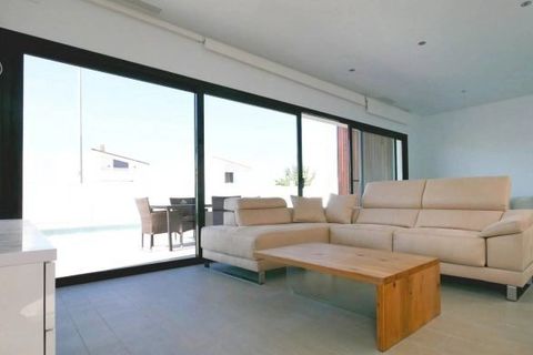 Villa a Torrevieja, Alicante, Torrevieja - € 459.000 | Ref: 8357 - foto 4