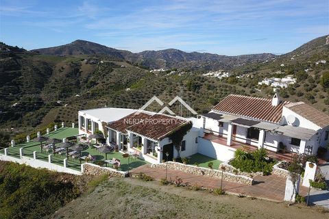 Villa i Frigiliana, Malaga - foto 1