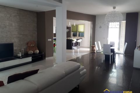 Leilighet i Rosolini, Siracusa, Rosolini - € 180 000 | Ref: LOR-1375 - foto 2
