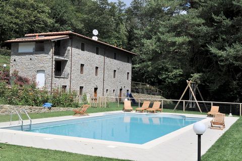 Villa i Pescaglia, Lucca, Pescaglia - € 670.000 | Ref: v2458-x - foto 1