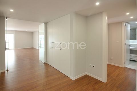 Lejlighed i Carcavelos, Lisbon, Carcavelos - € 753.837 | Ref: ZMPT552365 - foto 18