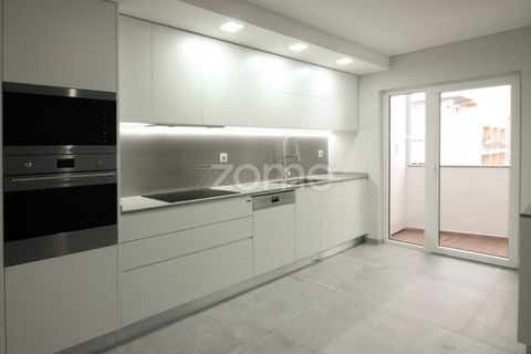 Lejlighed i Carcavelos, Lisbon, Carcavelos - € 763.956 | Ref: ZMPT552367 - foto 9