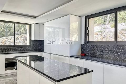 Villa i Mougins, Alpes-Maritimes, Mougins - € 2.940.000 | Ref: 7340240 - foto 16
