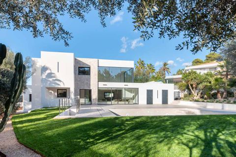 Villa i Santa Ponsa, Mallorca, Santa Ponsa - € 4.495.000 | Ref: 75122 - foto 1