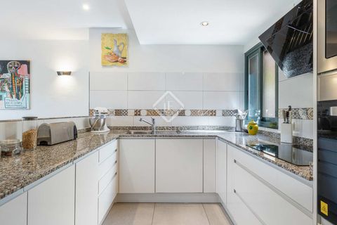 Villa i Cala Tarida, Ibiza, Cala Tarida - € 795.000 | Ref: IBZ36849 - foto 6