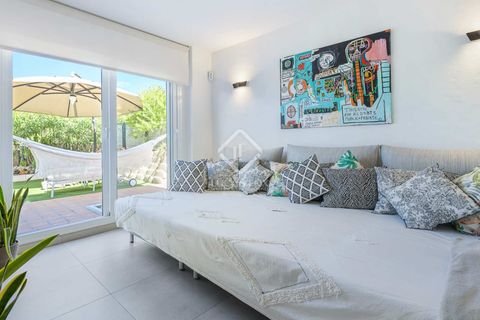Villa i Cala Tarida, Ibiza, Cala Tarida - € 795.000 | Ref: IBZ36849 - foto 12