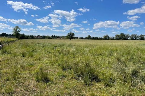 Helårsgrund i Bourges, Cher, Bourges - € 155.000 | Ref: A2308-ANG - foto 9