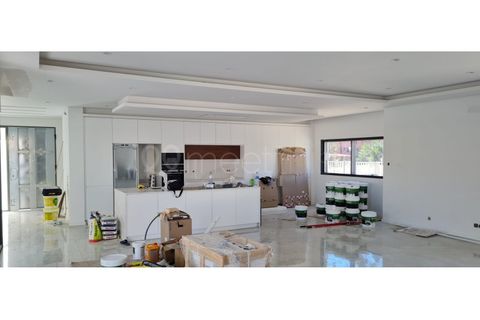 Villa i Corroios, Setubal, Corroios - € 1.600.000 | Ref: CAS_71 - foto 14