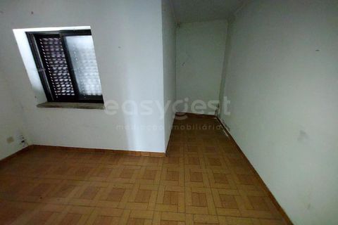 Villa a Mata de Lobos, Guarda, Mata de Lobos - € 36.000 | Ref: GD90211FM - foto 5
