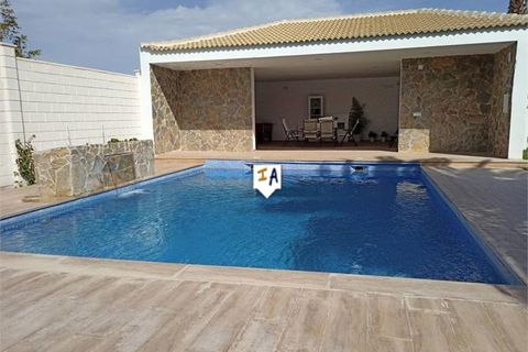 Villa a Cabra, Cordoba, Cabra - € 420.000 | Ref: CH404 - foto 3